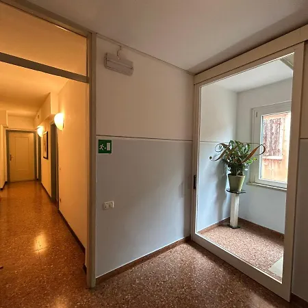 Otel 